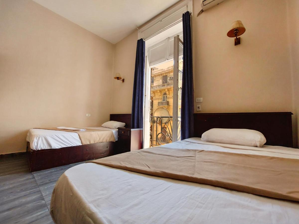 Travelers House Auberge de jeunesse *