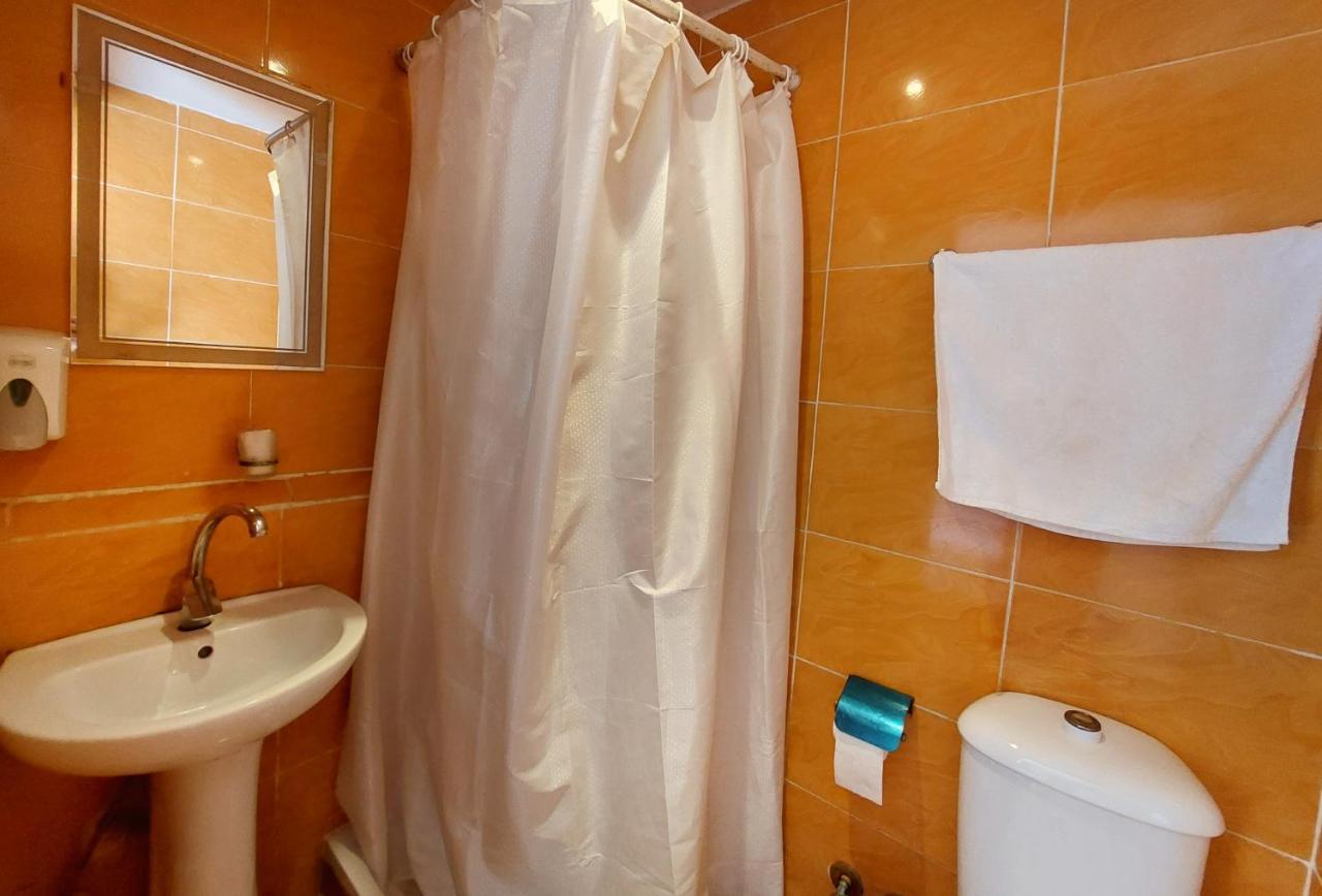 Travelers Dorm House Auberge de jeunesse